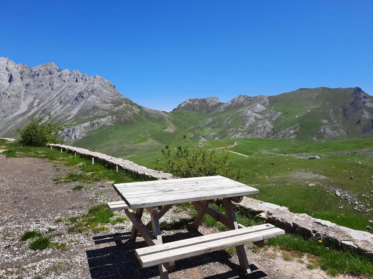 Hosteria Picos De Europa โปเตส ภายนอก รูปภาพ